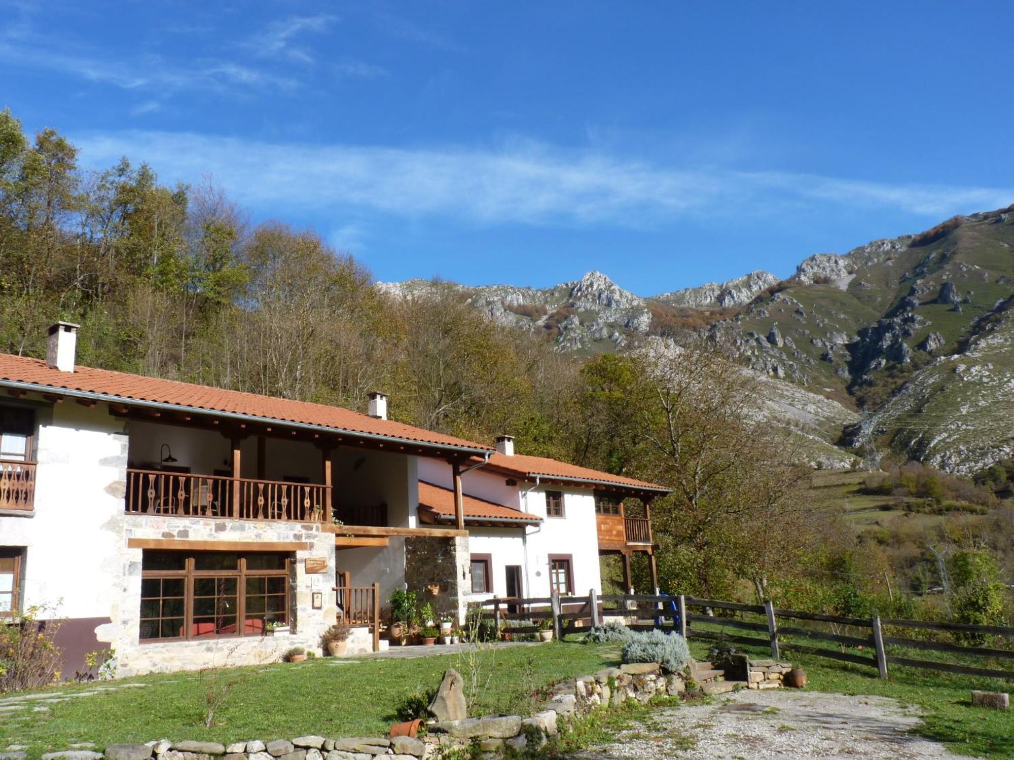 Casa Rural Los Riegos Caso Esterno foto